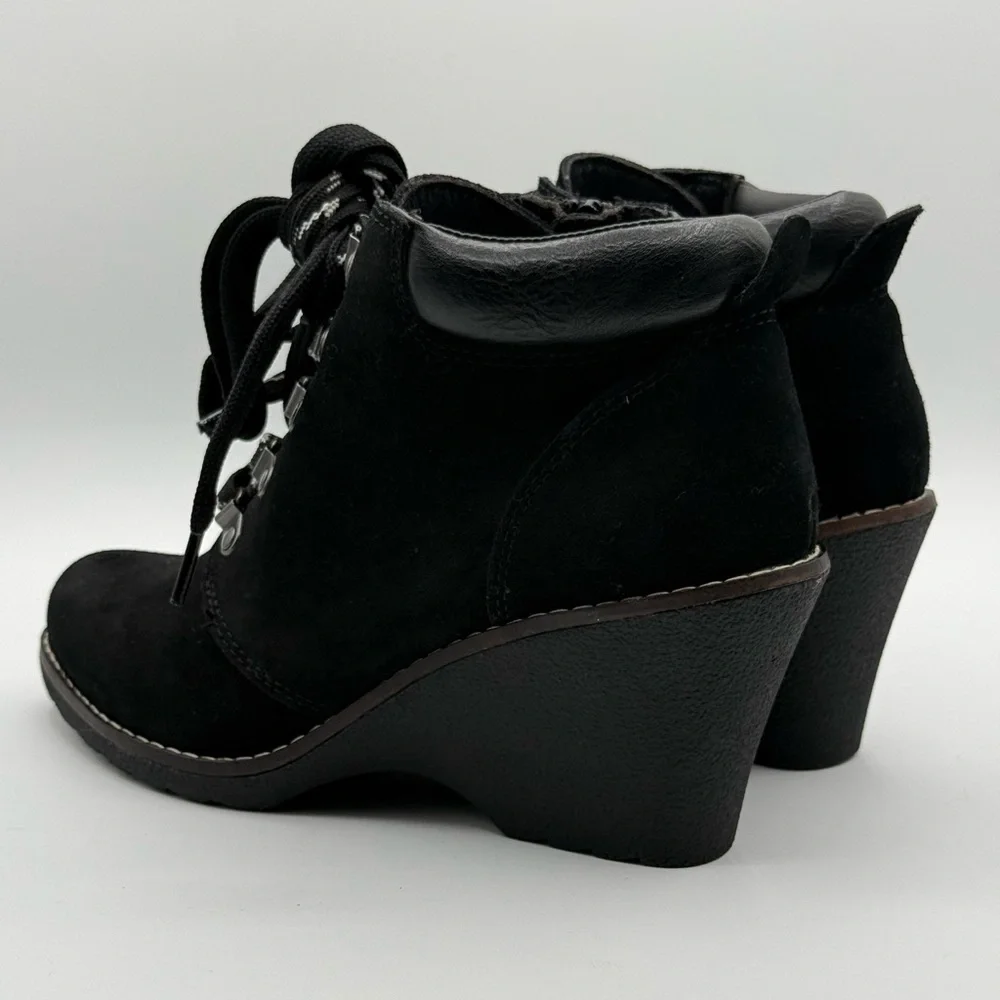 White Mountain Liberty Regular Lace-Up Wedge Booties Size 9.5M